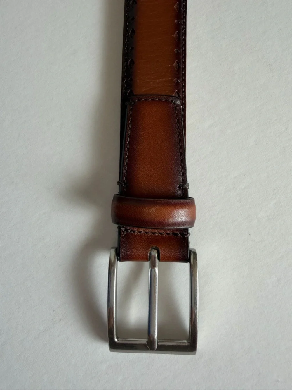 Cole Haan Mens Brown Leather Belt Burnished Stitched Detail - Size 34 - Picture 3 of 7
